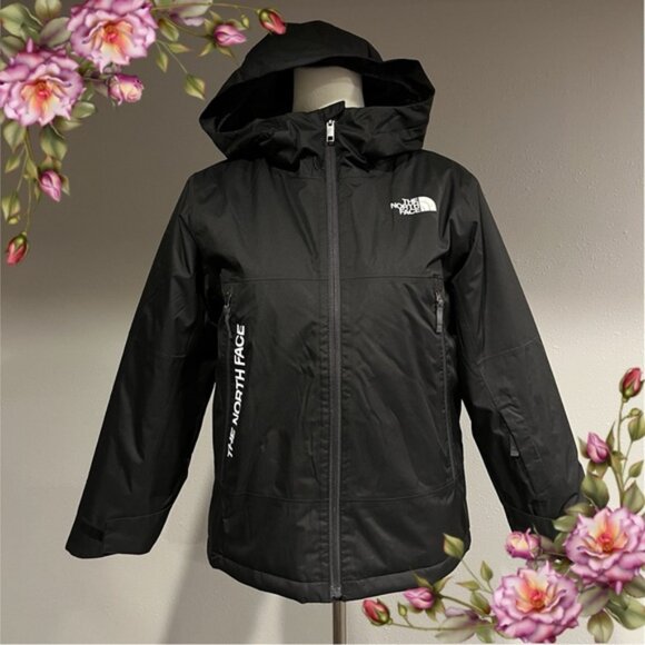 The North Face boys jacket with hood - Picture 1 of 15